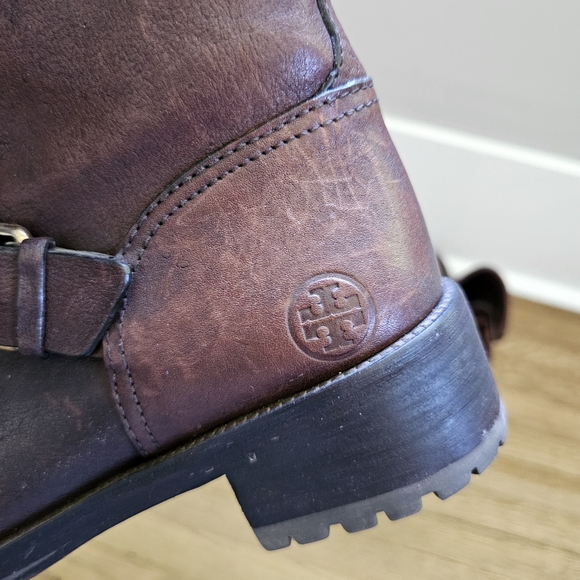 Tory Burch Chrystie genuine leather brown buckle moto boots chunky heel size 8.5 - Picture 5 of 11